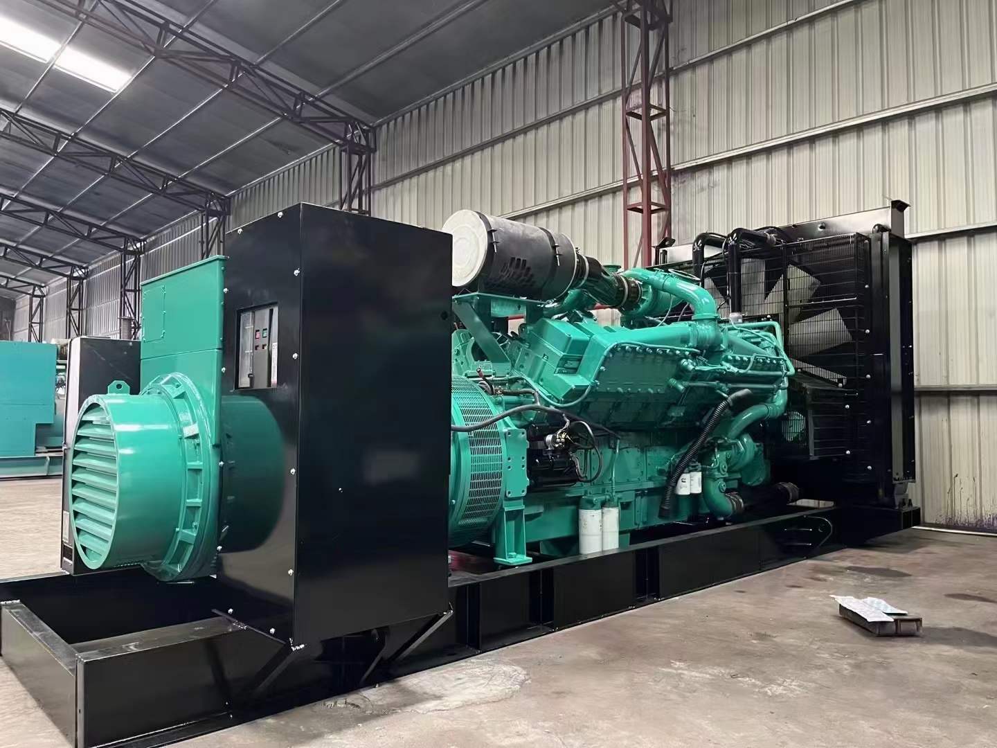 淮上如何降低 800kW 柴油发电机输出电流的波动?