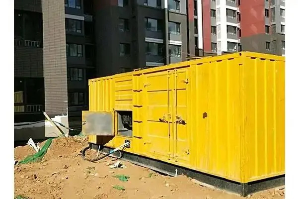 淮上发电机租赁中燃油压力过低会对发动机的哪些部件造成损坏？